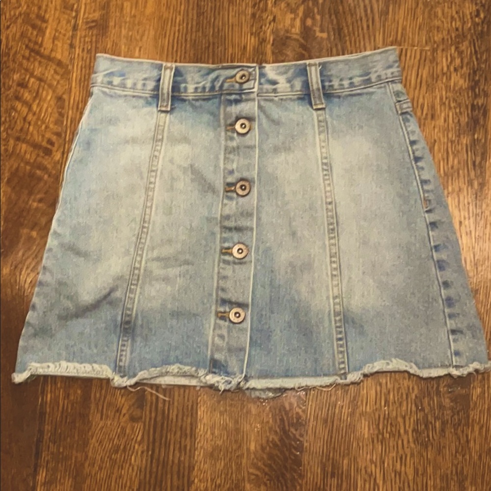 blue mini skirt.